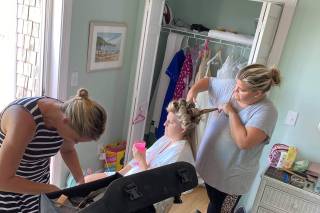 Kreashenz Salon and Spa - 7