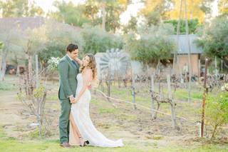 Danielle and Deanne Photography - 7