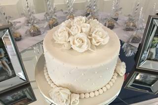 Honey Bee Pastries - 85