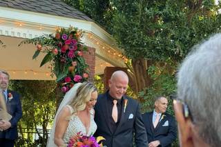 Carrie Kacen Makeup & Hair Artistry - 17