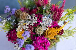 Silverstems - Distinctive Floral Design - 5