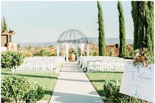 Truffle Pig Winery by Wedgewood Weddings - 41