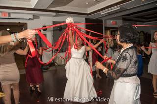 Dependable Wedding Djs & Photo Booths - 7