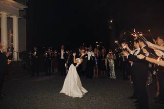 Lisa Larson Photo - 10