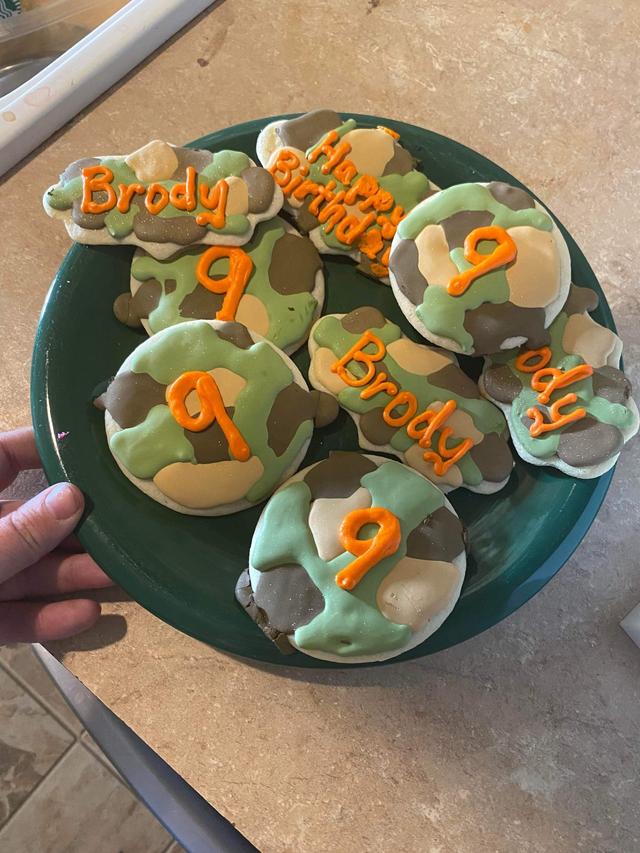 Raychel’s Sweet Treats - 3