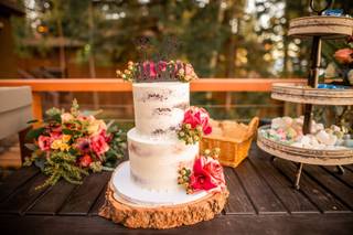Happy Tiers Bakery - 9