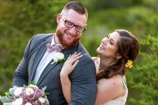 Hand Heart and Crown Weddings - 13