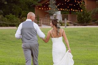 Moore Farms Rustic Weddings & Event Barns - 12