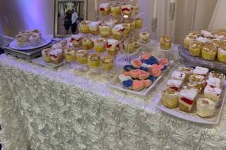 Golden Glow Ballroom - 31