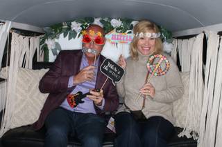 Happy Camper Photo Bus - 32