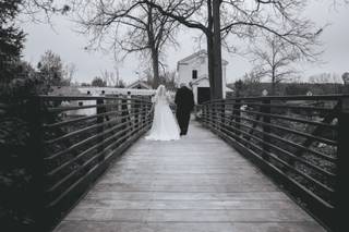 A Wedding in a Wink - 9