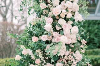 Belovely Floral & Event Design - 16