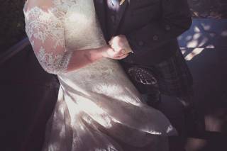 Headrush Hair Designs & Spa - 4