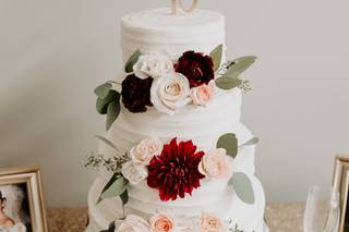 Truly Scrumptious Cake Shoppe - 9