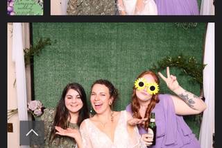 Oh Snap! Photo Booth Baltimore - 2