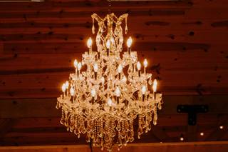 Blessing Barn Wedding & Event Venue - 22