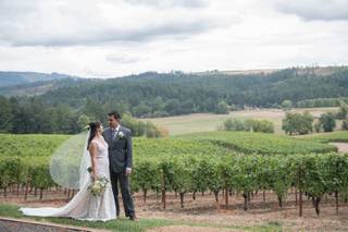 Beacon Hill Winery & Vineyard - 15