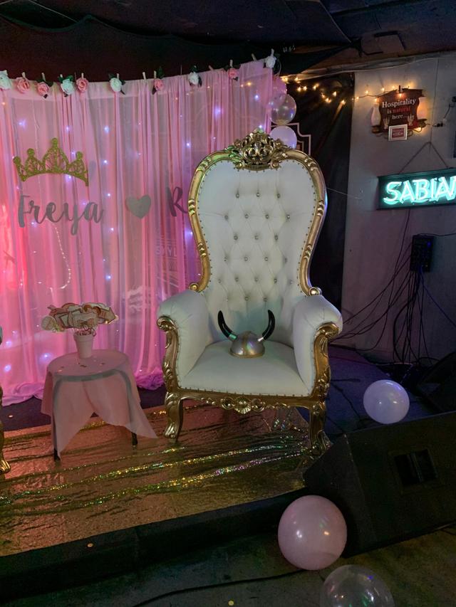 Pomp Posh Event Rentals - 2