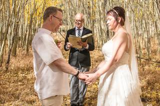 Wedding Officiant Extraordinaire - 11