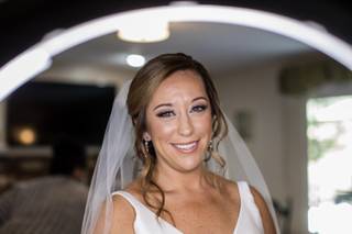 Deanna Elyse Make Up - 50