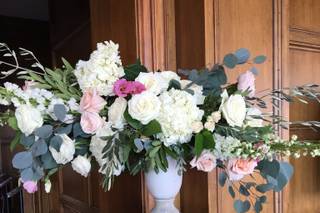 Root and Bloom Floral Design - 115