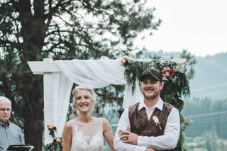 Rustic River Wedding Venue - 13