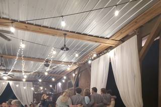 The Barn at Oak Manor - 22