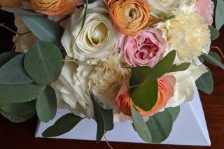 Joyful Bouquets - 10