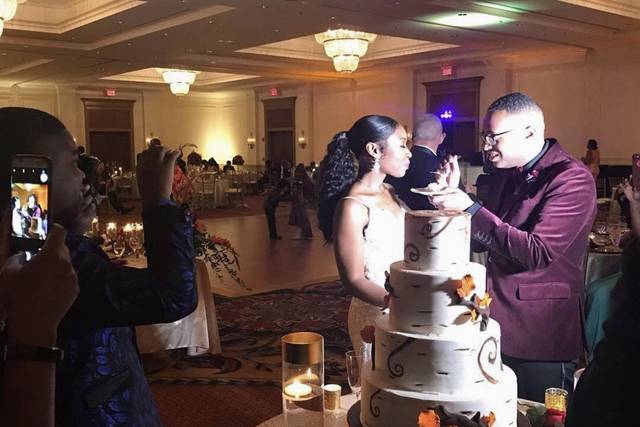 Cakes by La'Meeka Custom Cake Designs 5