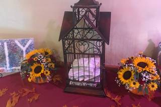 Ye Olde Country Florist - 7