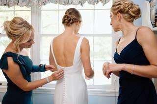 Timless Salon & Bridal Studio - 22