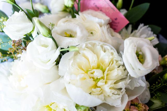 Erin Ehrlich Floral Design, LLC - 3