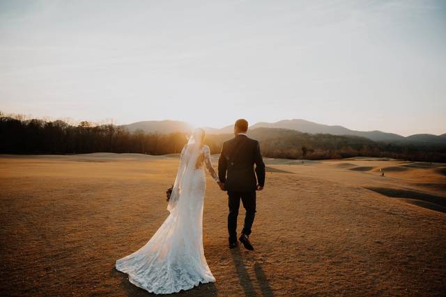 Bella's Bridal & Formal 2