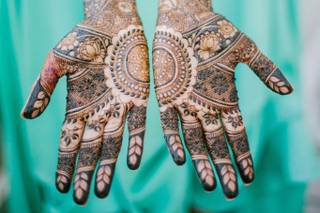 Bhavna's Henna & Arts - 103