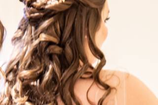 Hair Comes the Bride - 14