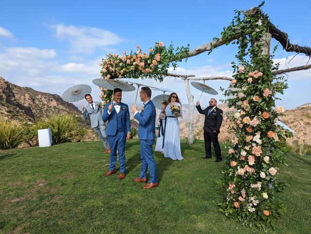 Royal Bee Flower Co. - 4