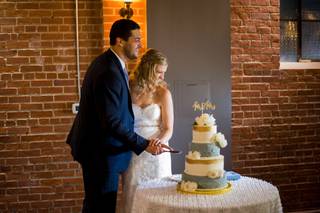 Edible Art Bakery & Dessert Cafe - 13