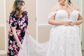 Bearer of the Bling Bridal - 7