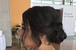 Hair & Makeup by Vanesa - 11