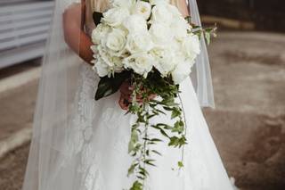 Southern Couture Salon & Bridal Bar - 66