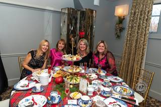 Royal Table Settings - 24