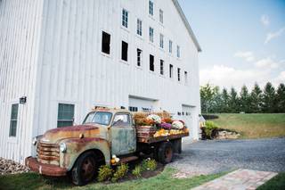 THE WHITE BARN AT LUCAS FARM - 48