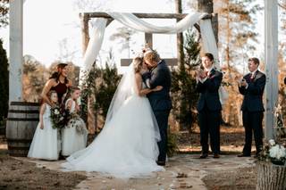 Cold Creek Farm Wedding Venue - 13