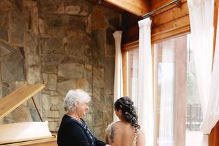 Caroline Cartier Wedding & Event Hair Stylist - 22
