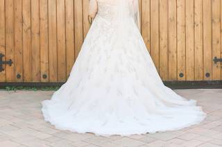 Della Curva (Plus-Size Bridal Salon) - Dress & Attire - Tarzana, CA -  WeddingWire