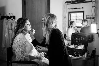 Julie Munn Makeup Artist - 16