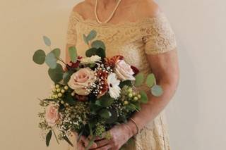 White Lotus Floral Design - 34
