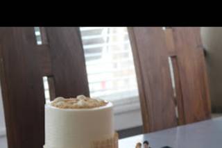 Lake House Cake by Shannon - 73