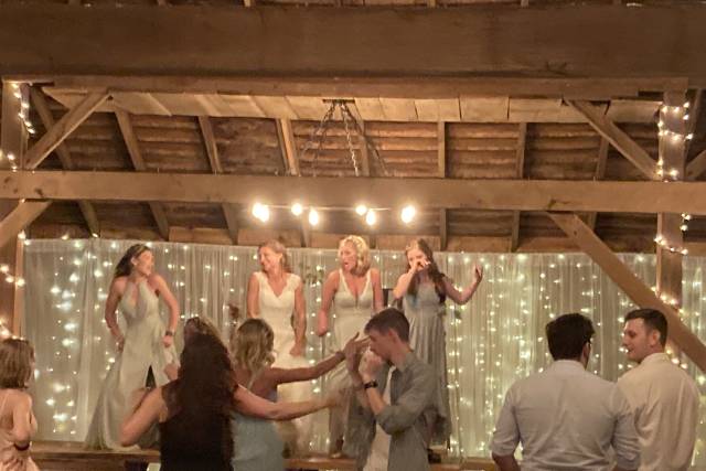 Finkbiner Gala Barn 2