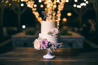 Frosting Fanatic - 38